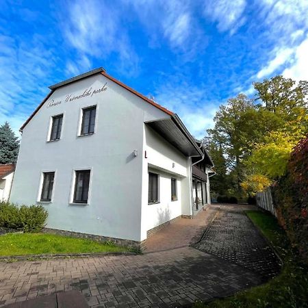 Penzion U Zameckeho Parku Třeboň Eksteriør bilde